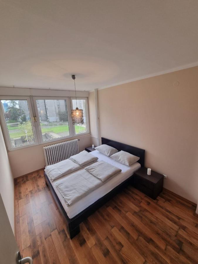 Apartament Hawaii- 2 Bdr, Arena, Sava Centar, Free Parking Belgrad Zewnętrze zdjęcie
