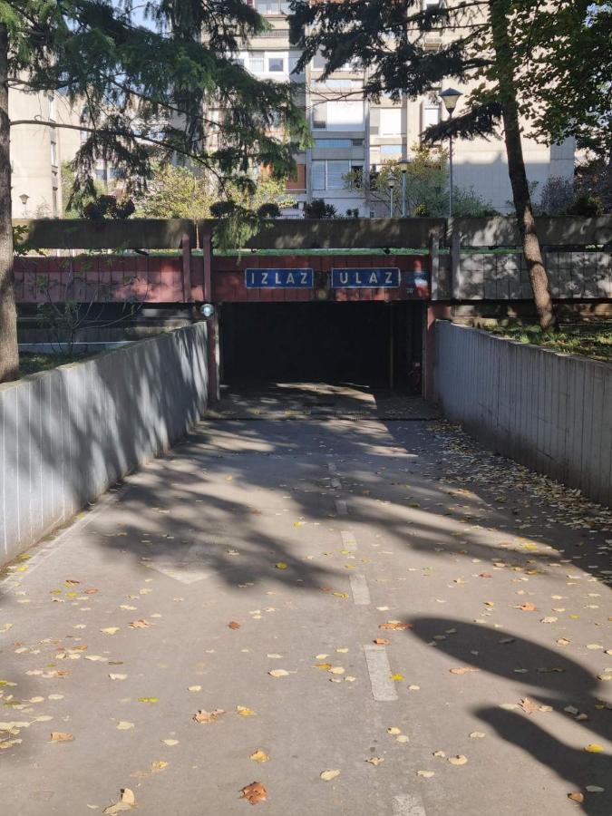 Apartament Hawaii- 2 Bdr, Arena, Sava Centar, Free Parking Belgrad Zewnętrze zdjęcie